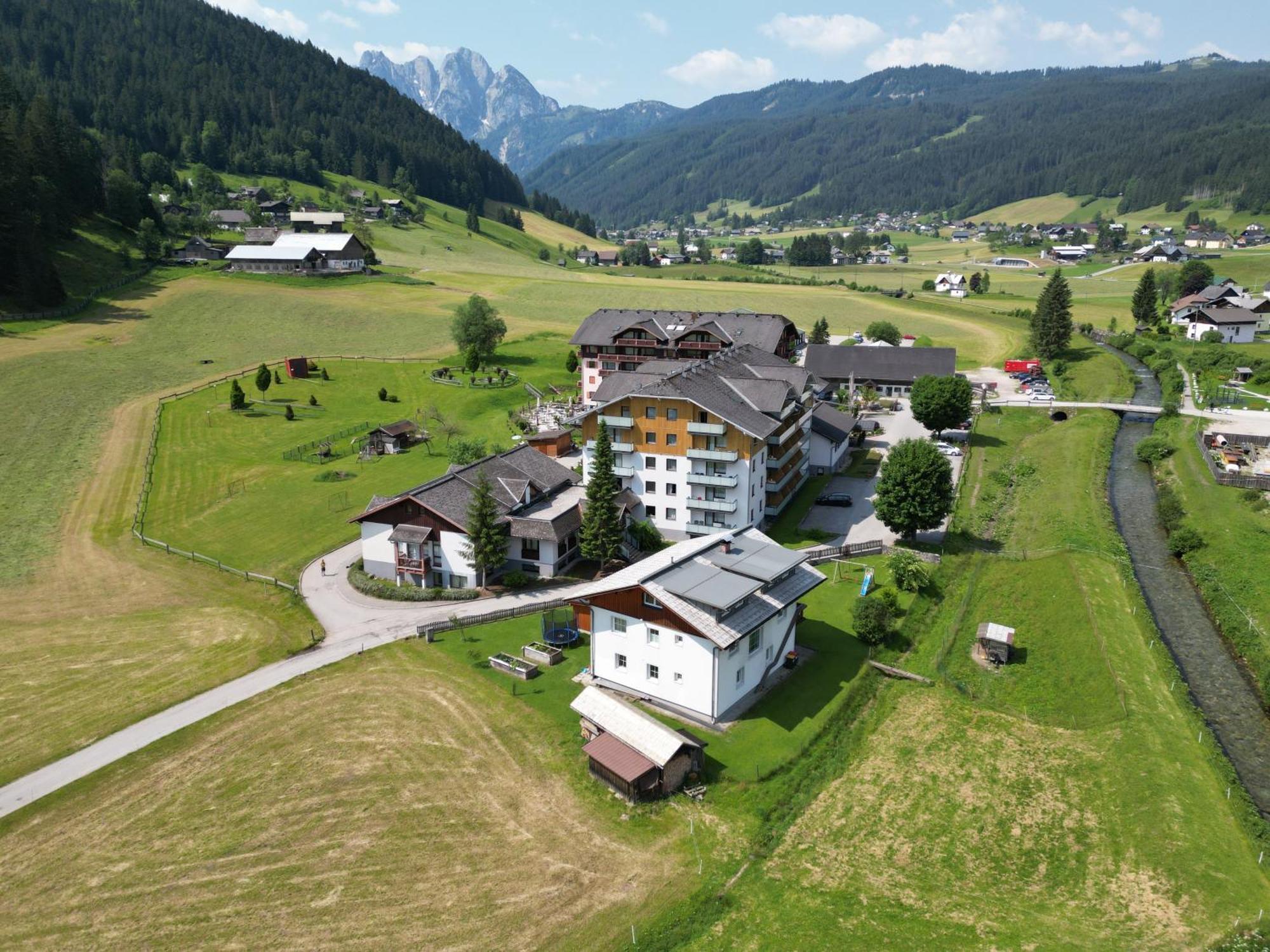 Ferienwohnung Kogelblick Гозау Екстериор снимка